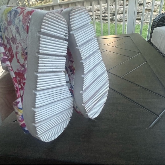 KEEN red and blue woven comfort contour sandals Men's US size 10 EU 43 flex zone - Picture 7 of 9